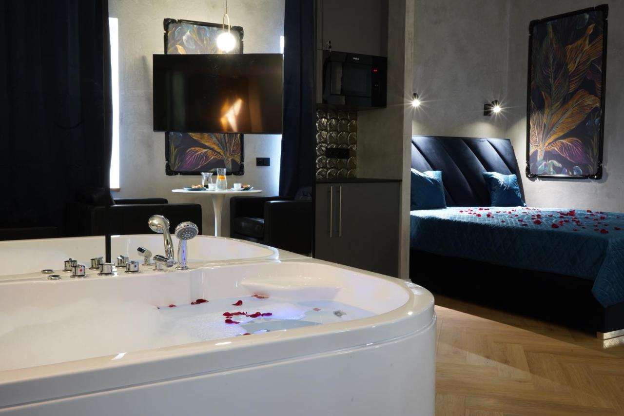 Appartement Apartament Z Jacuzzi W Sercu Miasta